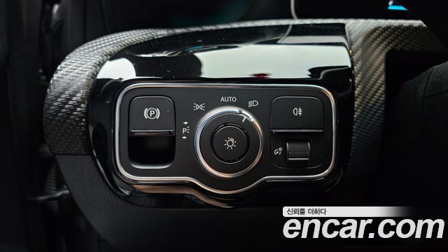 Mercedes-Benz A-Class (W177) A250 4MATIC Sedan 2020 — фото 27