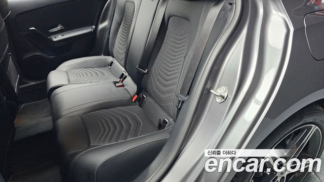 Mercedes-Benz A-Class (W177) A250 4MATIC Sedan 2020 — фото 30