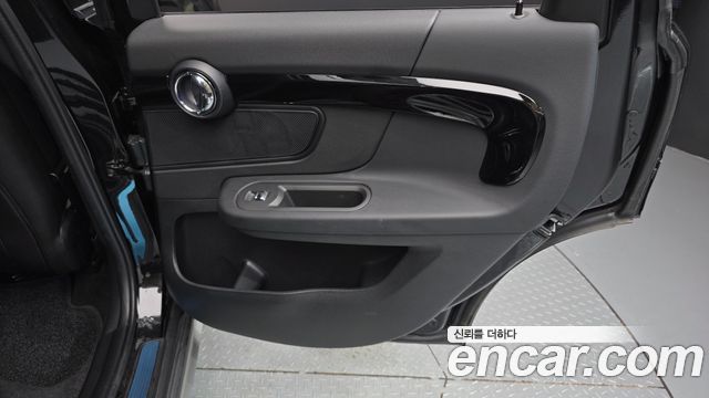 MINI Cooper Countryman Classic Plus Launch Pack 2nd Gen 2023 — фото 25