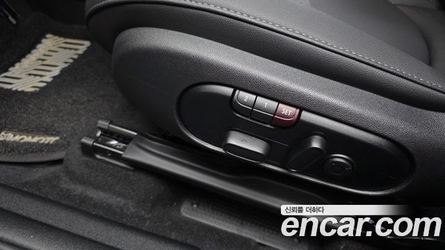 MINI Cooper Countryman Classic Plus Launch Pack 2nd Gen 2023 — фото 31