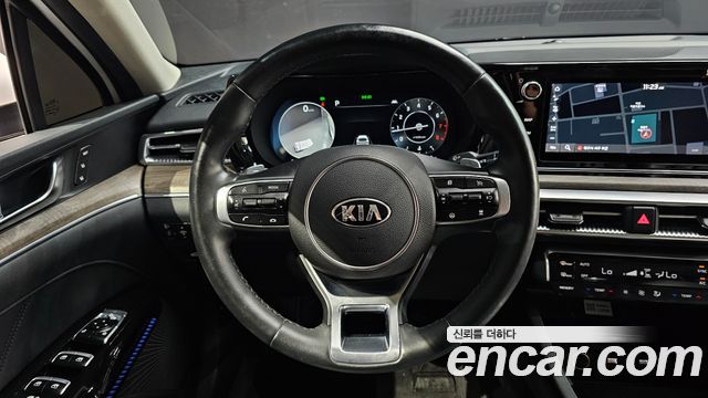 Kia K5 (III) 2.0 Signature 2021 — фото 16