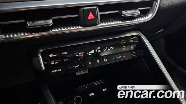 Kia K5 (III) 2.0 Signature 2021 — фото 37