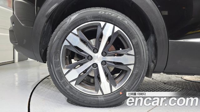 Peugeot 3008 (II) 1.2 Pure Tech GT 2022 — фото 5