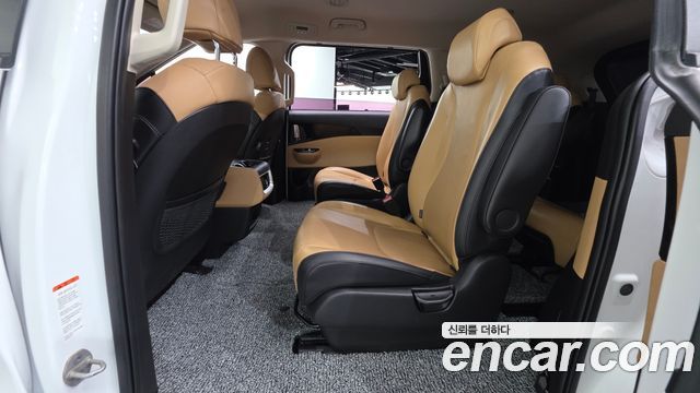 Kia Carnival (IV) Diesel 9-Seater Prestige 2021 — фото 12
