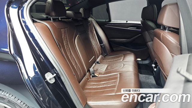 BMW 5 Series (G30) 520d M Sport Package Plus 2020 — фото 11