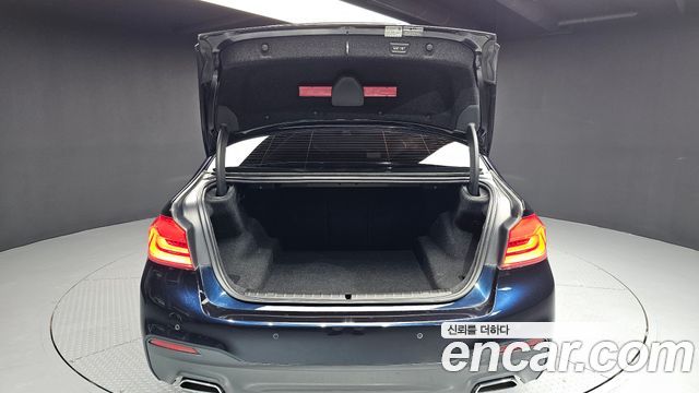 BMW 5 Series (G30) 520d M Sport Package Plus 2020 — фото 30