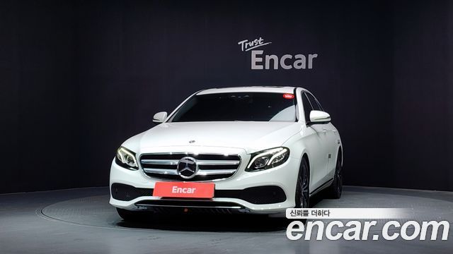 Mercedes-Benz E-Class (W213) E300 Avantgarde 2020 — фото 3