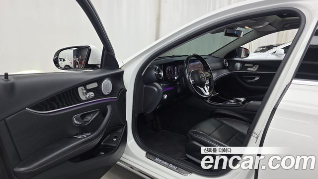 Mercedes-Benz E-Class (W213) E300 Avantgarde 2020 — фото 10