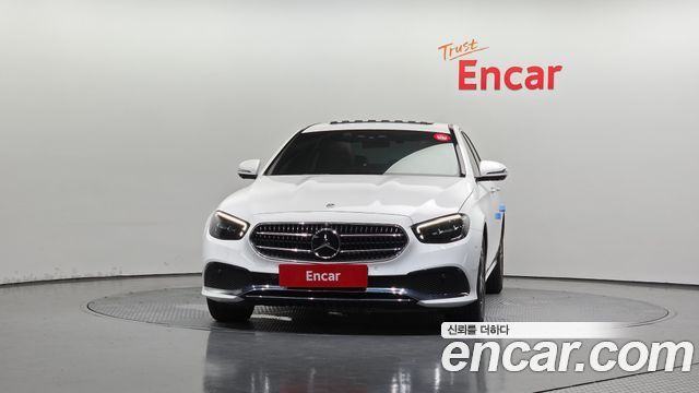 Mercedes-Benz E-Class (W213) E250 Avantgarde 2023 — фото 3