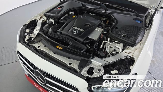 Mercedes-Benz E-Class (W213) E250 Avantgarde 2023 — фото 6