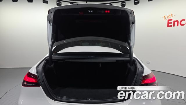 Mercedes-Benz E-Class (W213) E250 Avantgarde 2023 — фото 16