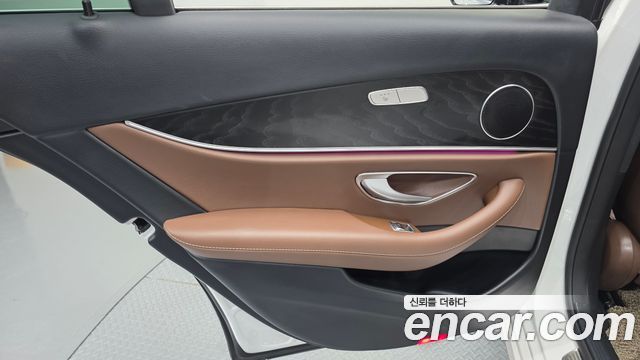 Mercedes-Benz E-Class (W213) E250 Avantgarde 2023 — фото 25