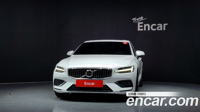 Volvo S60 (III) B5 Inscription 2021 — фото 3