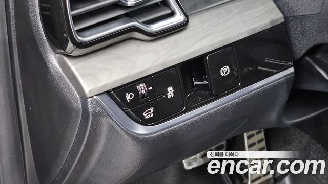Kia Sportage (V) LPG 2.0 2WD Signature 2024 — фото 14
