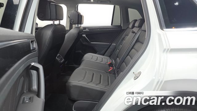 Volkswagen Tiguan (II) 2.0 TDI Prestige 2021 — фото 12