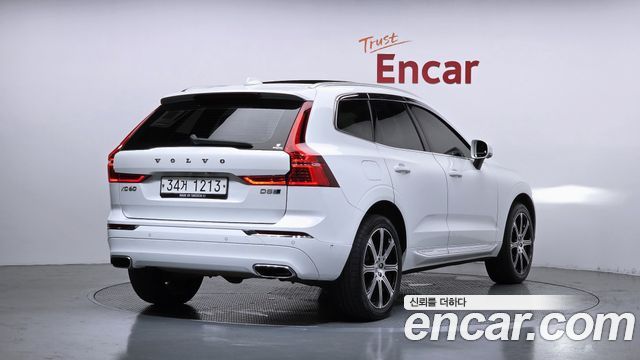 Volvo XC60 (II) D5 Inscription 2018 — фото 2