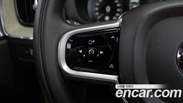 Volvo XC60 (II) D5 Inscription 2018 — фото 18