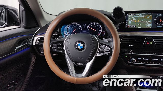 BMW 5 Series (G30) 530i Luxury Plus 2018 — фото 13