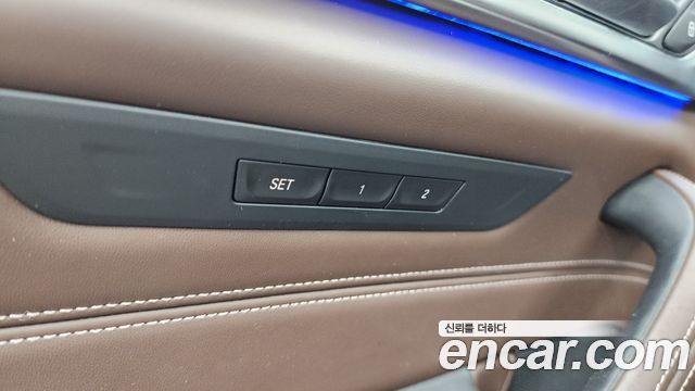 BMW 5 Series (G30) 530i Luxury Plus 2018 — фото 28