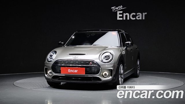 MINI Cooper SD Clubman Standard 2nd 2020 — фото 3