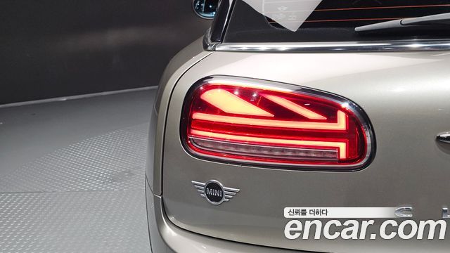 MINI Cooper SD Clubman Standard 2nd 2020 — фото 23