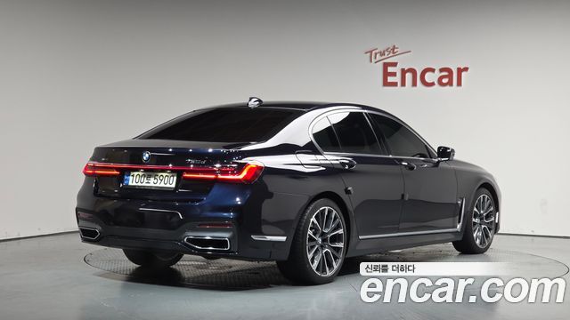 BMW 7 Series (G11) 730d xDrive M Sport 2021 — фото 2