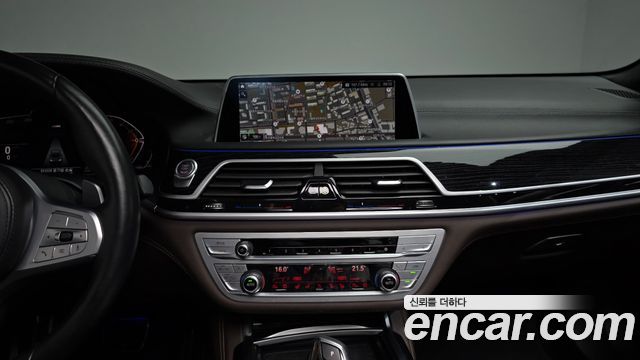 BMW 7 Series (G11) 730d xDrive M Sport 2021 — фото 13