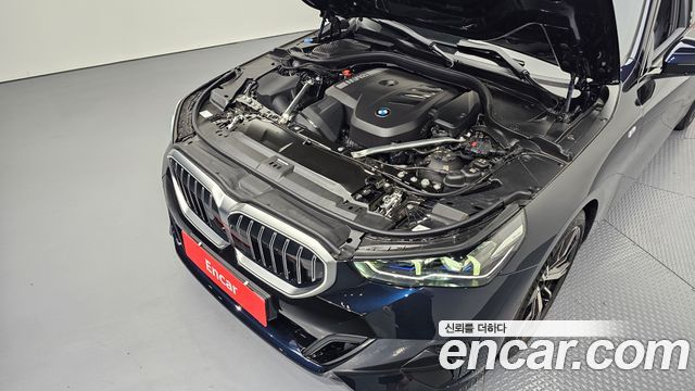 BMW 5 Series (G60) 530i xDrive M Sport 2025 — фото 6