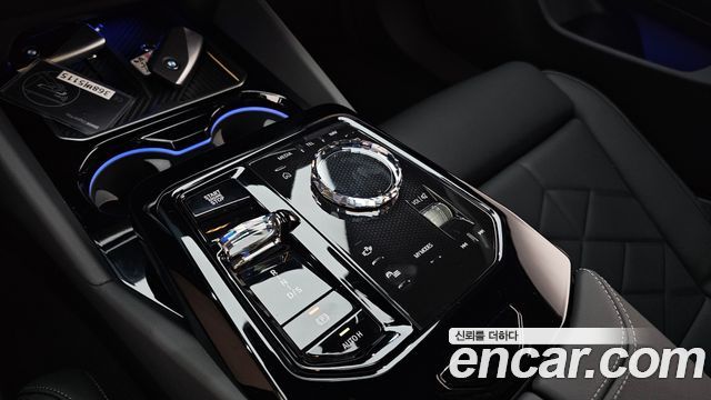 BMW 5 Series (G60) 530i xDrive M Sport 2025 — фото 9