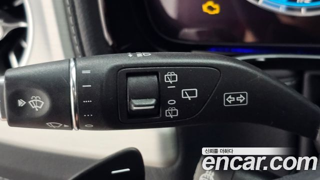 Mercedes-Benz G-Class (W463b) G400d 2023 — фото 31