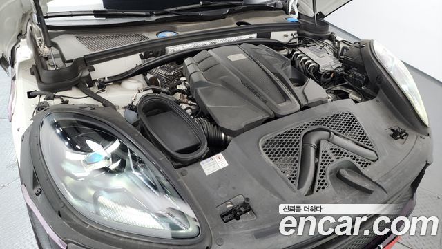 Porsche Macan 2.9 GTS 95B 2020 — фото 6