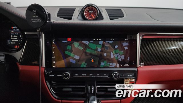 Porsche Macan 2.9 GTS 95B 2020 — фото 14