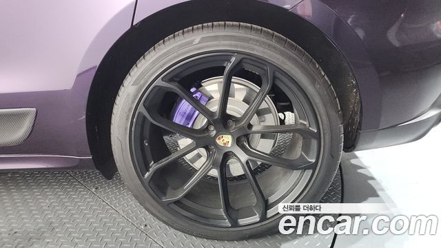 Porsche Macan 2.9 GTS 95B 2020 — фото 21