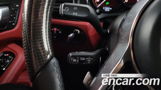 Porsche Macan 2.9 GTS 95B 2020 — фото 34