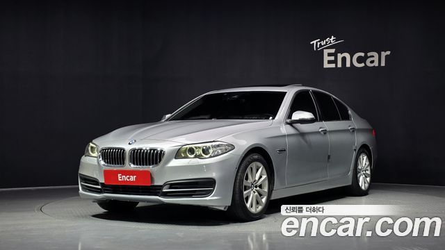BMW 5 Series (F10) 528i