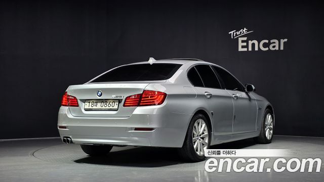 BMW 5 Series (F10) 528i 2015 — фото 2