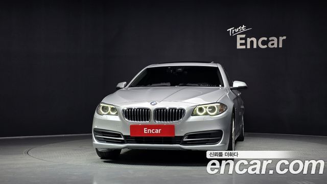 BMW 5 Series (F10) 528i 2015 — фото 3