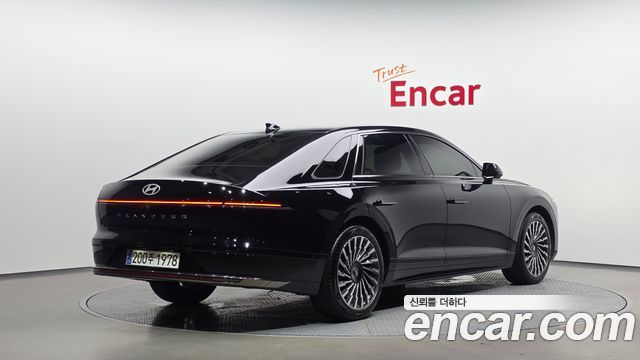Hyundai Grandeur Hybrid (GN7) Calligraphy 2025 — фото 2
