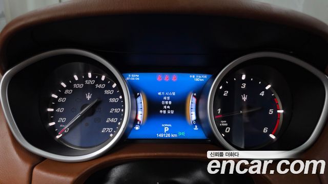 Maserati Ghibli 3.0 Diesel GranSport 3rd 2019 — фото 8