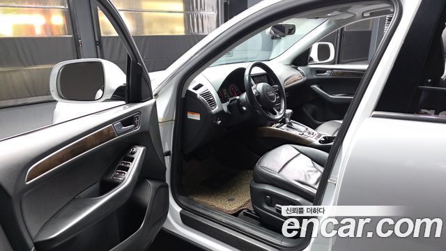 Audi Q5 35 TDI Quattro 8R 2016 — фото 10
