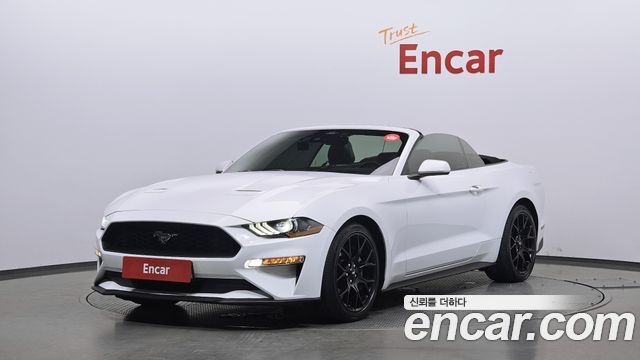 Ford Mustang Convertible