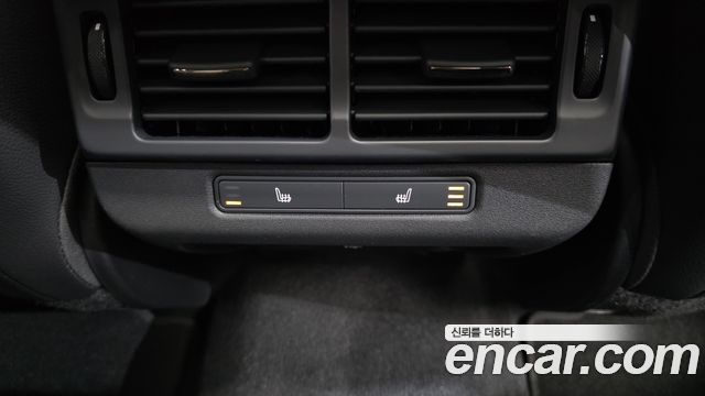 Land Rover Range Rover Evoque (II) P250 Dynamic SE 2024 — фото 18
