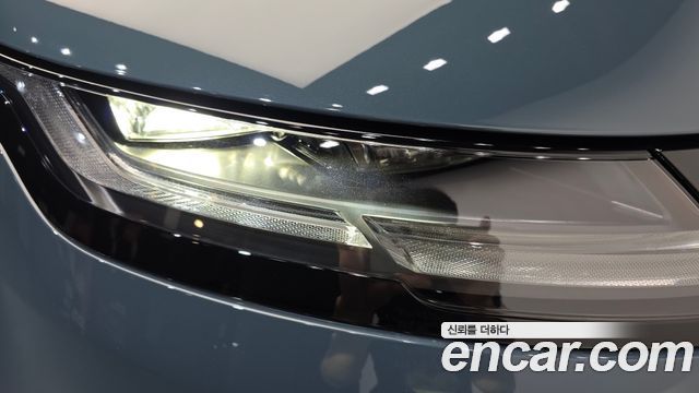 Land Rover Range Rover Evoque (II) P250 Dynamic SE 2024 — фото 22