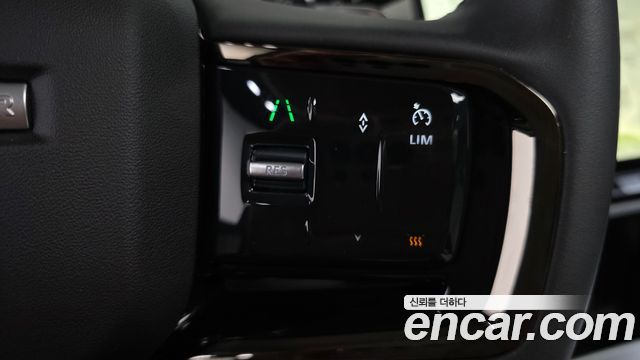 Land Rover Range Rover Evoque (II) P250 Dynamic SE 2024 — фото 30