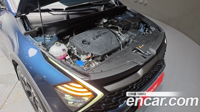 Kia Sportage (V) LPG 2.0 2WD Signature Gravity 2023 — фото 6