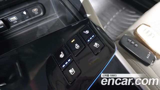 Kia Sportage (V) LPG 2.0 2WD Signature Gravity 2023 — фото 20