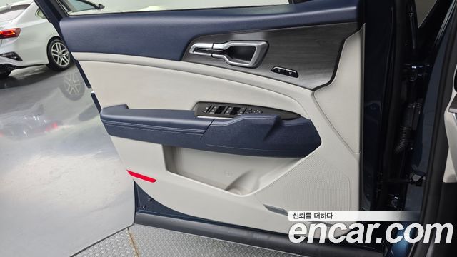 Kia Sportage (V) LPG 2.0 2WD Signature Gravity 2023 — фото 24