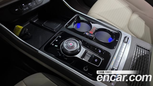 Kia Carnival (IV) Gasoline 7-Seater Hi Limousine Signature 2026 — фото 9