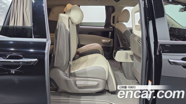 Kia Carnival (IV) Gasoline 7-Seater Hi Limousine Signature 2026 — фото 11