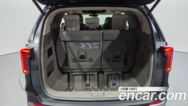 Kia Carnival (IV) Gasoline 7-Seater Hi Limousine Signature 2026 — фото 16